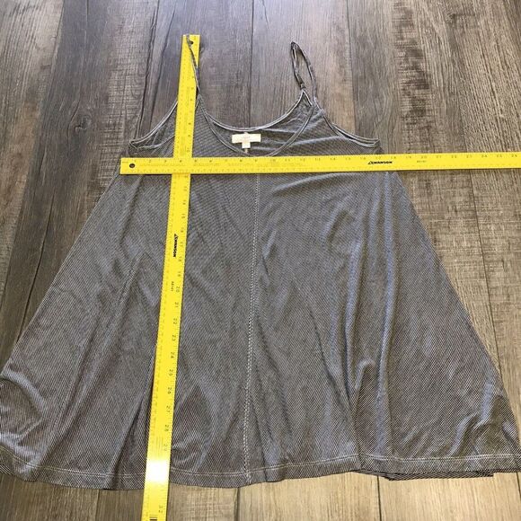 Cupio Womens Shirt Tank Large Top Black White Stripe Swing Tank Top Beach - Picture 6 of 8